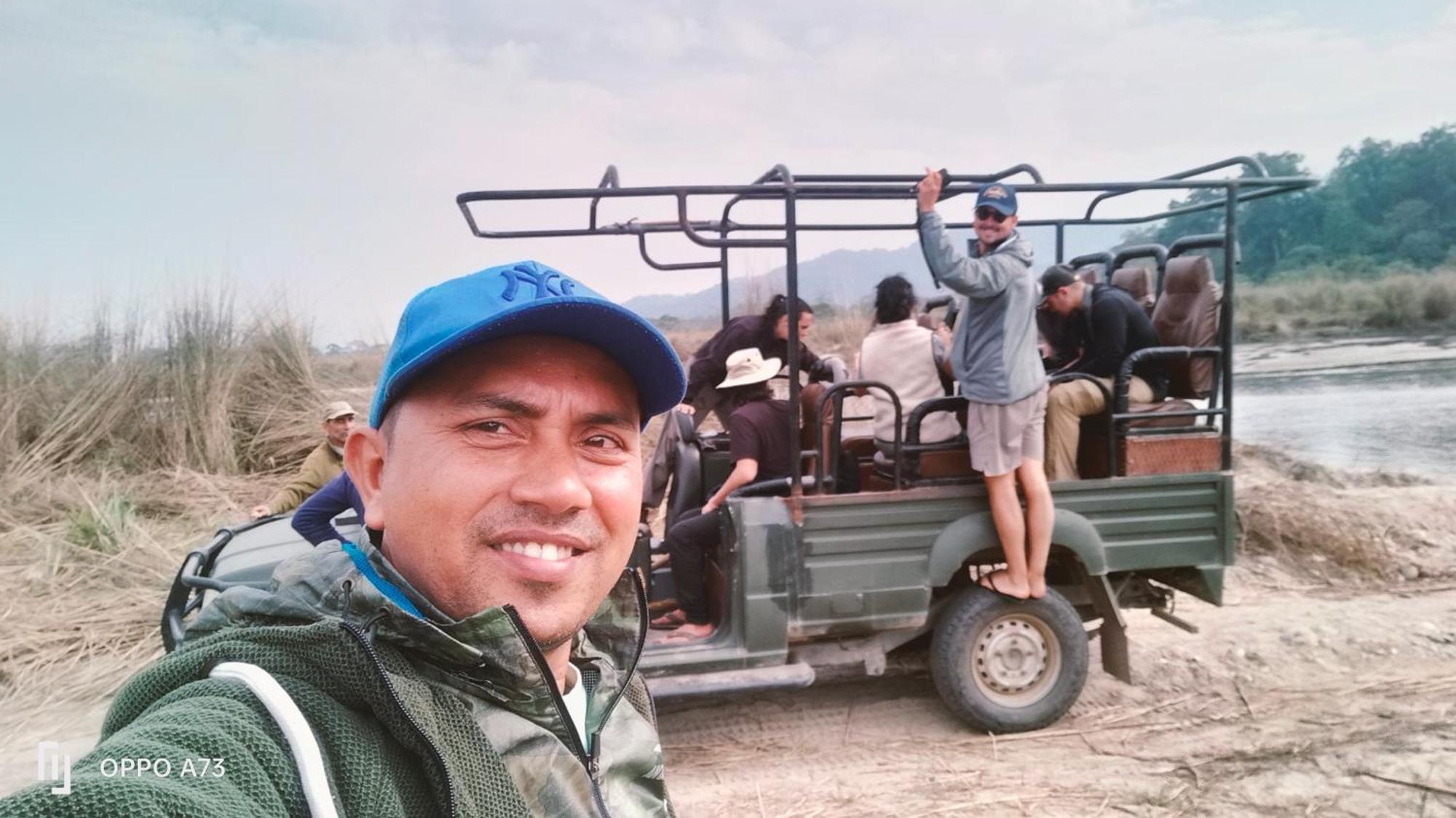 Hotel Tiger Tops Sauraha Dış mekan fotoğraf